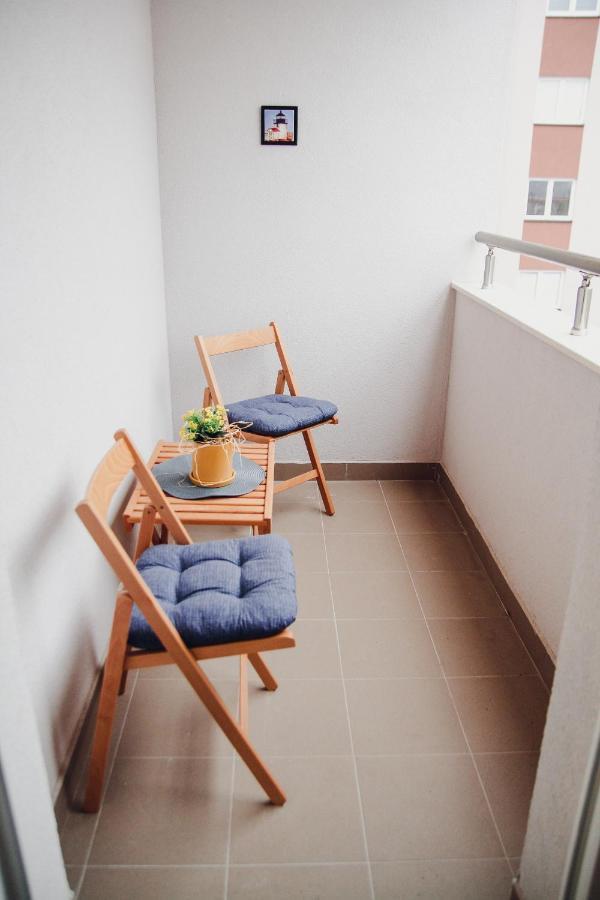 Apartman Suncica Apartment Lukavica Екстериор снимка